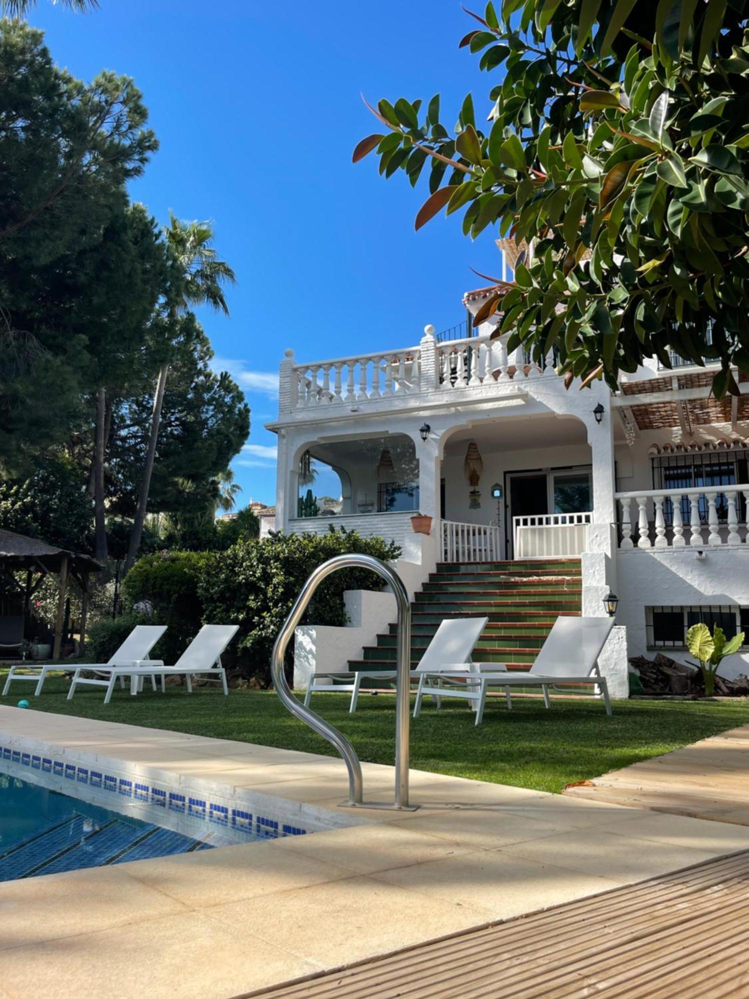 Casa Flora - Mijas Costa - Andalusie Bed and Breakfast Buitenkant foto